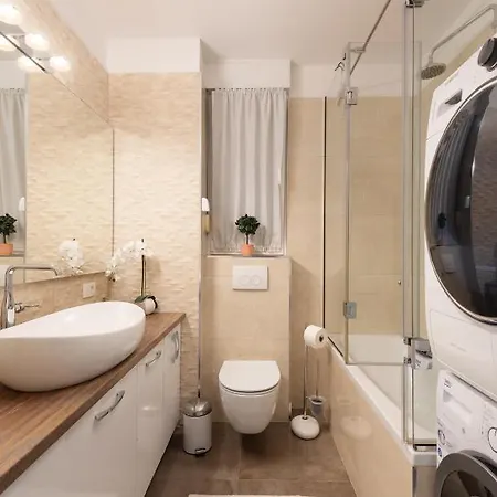 Apartment Luxury Oasis - Free Parking In Garage *