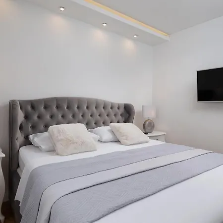 Luxury Oasis - Free Parking In Garage شقة